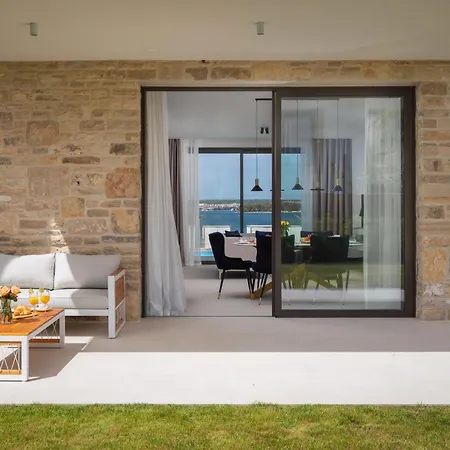 Ferienhaus Holiday Palms-2 By Interhome